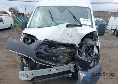 2015 Ford Transit-250 z USA, uszkodzony, nr VIN 1FTNR2CM4FKA84584